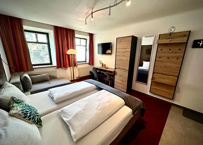 Bed & Rooms, בית הארחה