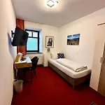 Bed & Rooms, Guest house 3*